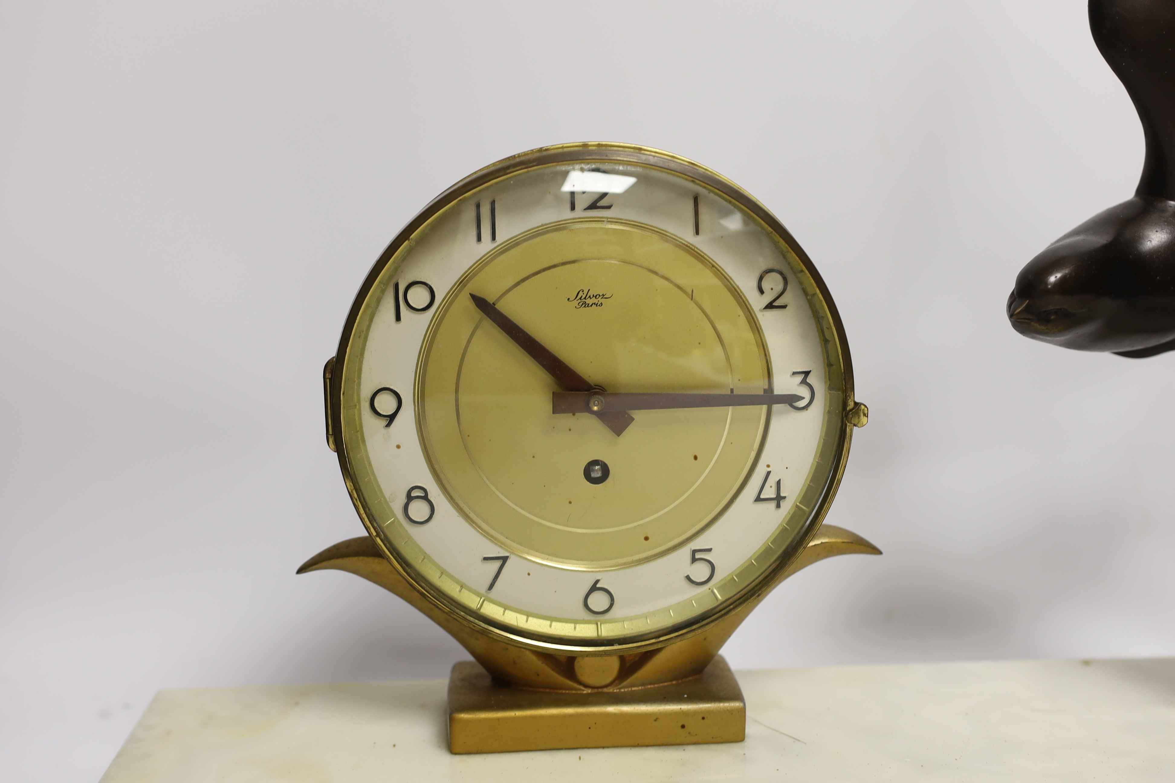 A French Art Deco 'swallow' mantel clock, 54.5cm